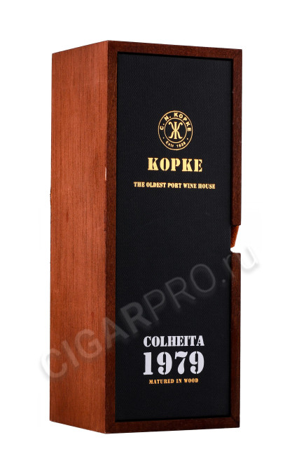 подарочная упаковка портвейн kopke colheita 1979 0.75л