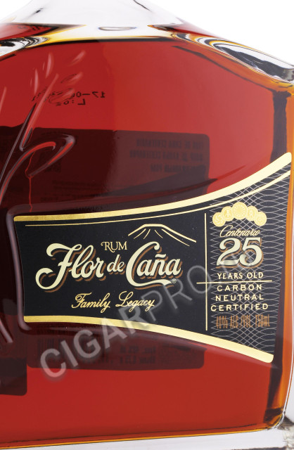 этикетка ром flor de cana 25 years old 0.75л