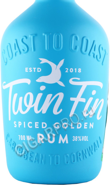 этикетка ром twin fin spiced golden rum 0.7л