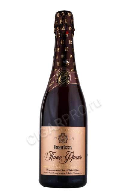 Игристое вино Новый Свет Пино Фран выдержанное полусладкое розовое 0.75л