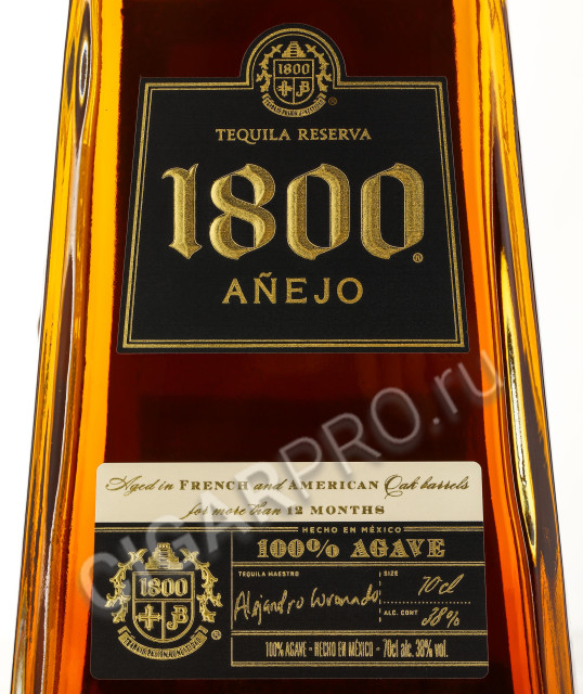 этикетка jose cuervo 1800 anejo