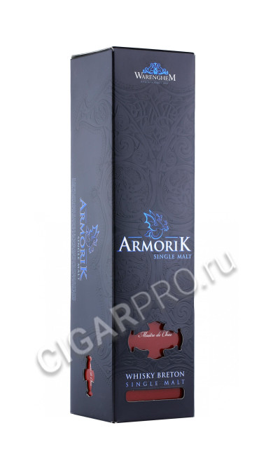 подарочная упаковка виски armorik maitre de chai 0.7л