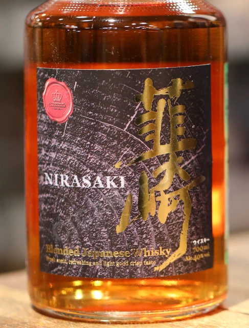 Этикетка Виски Нирасаки 0.7л