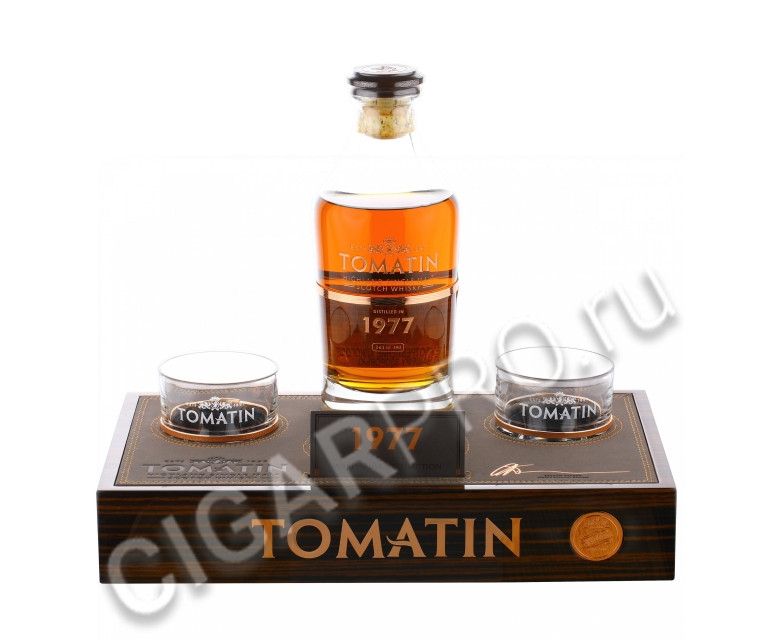 tomatin + 2 glases