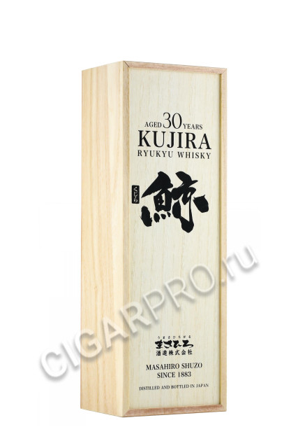 подарочная упаковка kujira 30 years old 0.7л