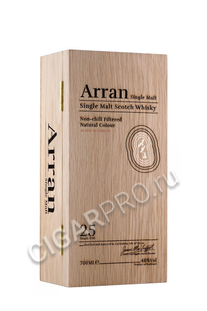 подарочная упаковка виски arran 25 years old 0.7л