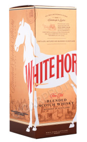 подарочная упаковка виски white horse 0.7л
