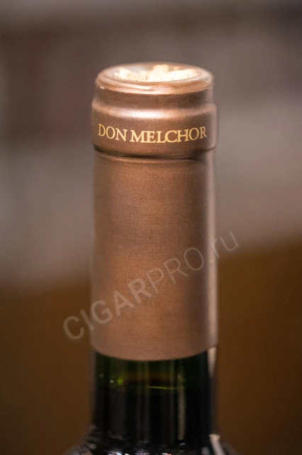 Логотип на колпачке вина дон мелчор каберне совиньон 0.75л