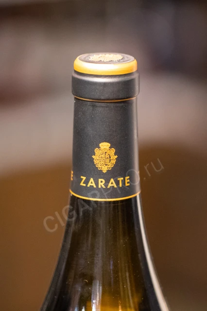 Логотип на колпачке вина Зарате Трас да Винья Альбариньо ДО Риас Байшас 2021г 1.5л