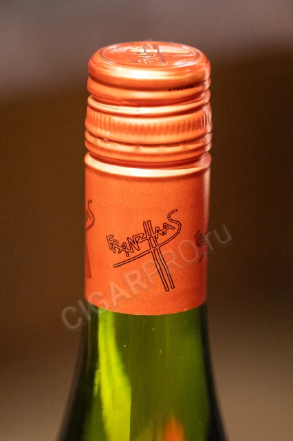 Логотип на колпачке вина Гевюрцтраминер Альто Адидже 0.75л