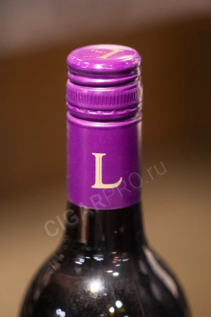 Логотип на колпачке вина Линдеманс Бин 50 Шираз 0.75л