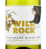 этикетка wild rock sauvignon blanc