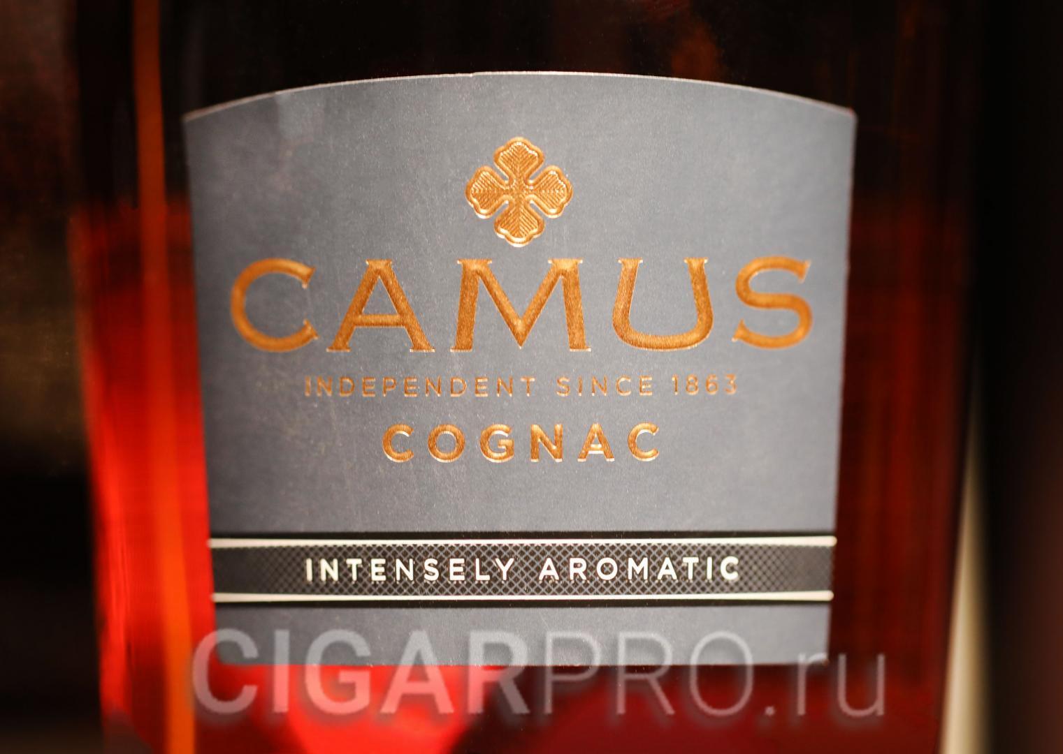 Camus VS купить Коньяк Камю Вери Спешл 0.7л в подарочной упаковке цена ...