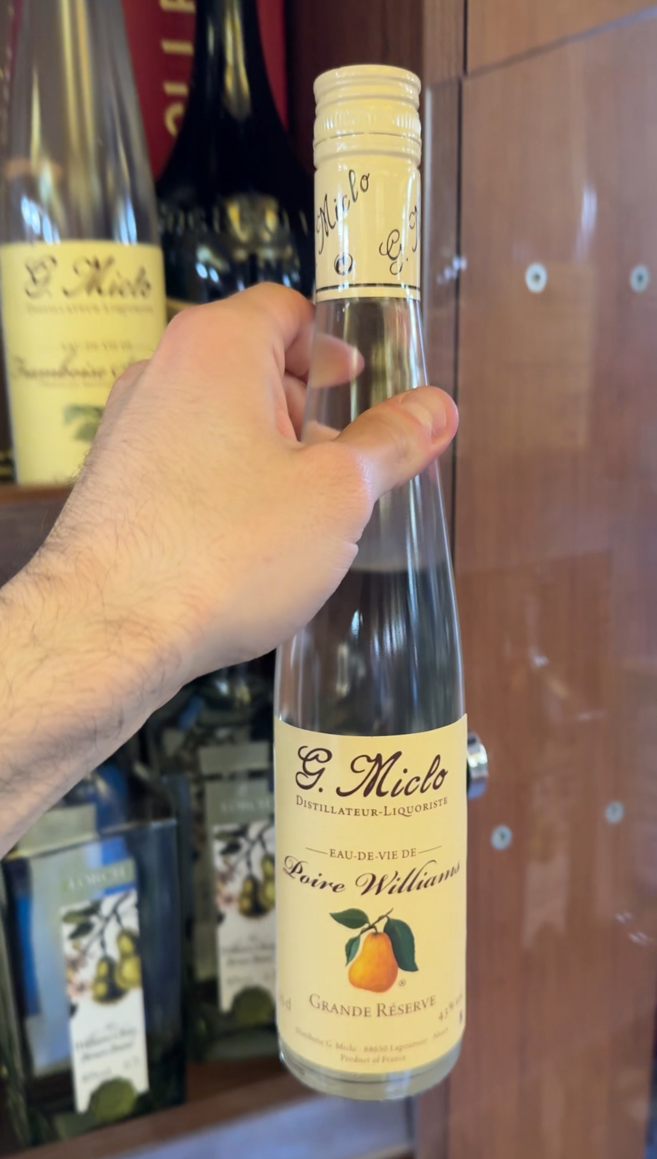 G Miclo Eau De Vie Grande Reserve Poire Williams О де ви де Пуаре Вилльямс Гранд Резерв Грушевый 0.35л в подарочной упаковке