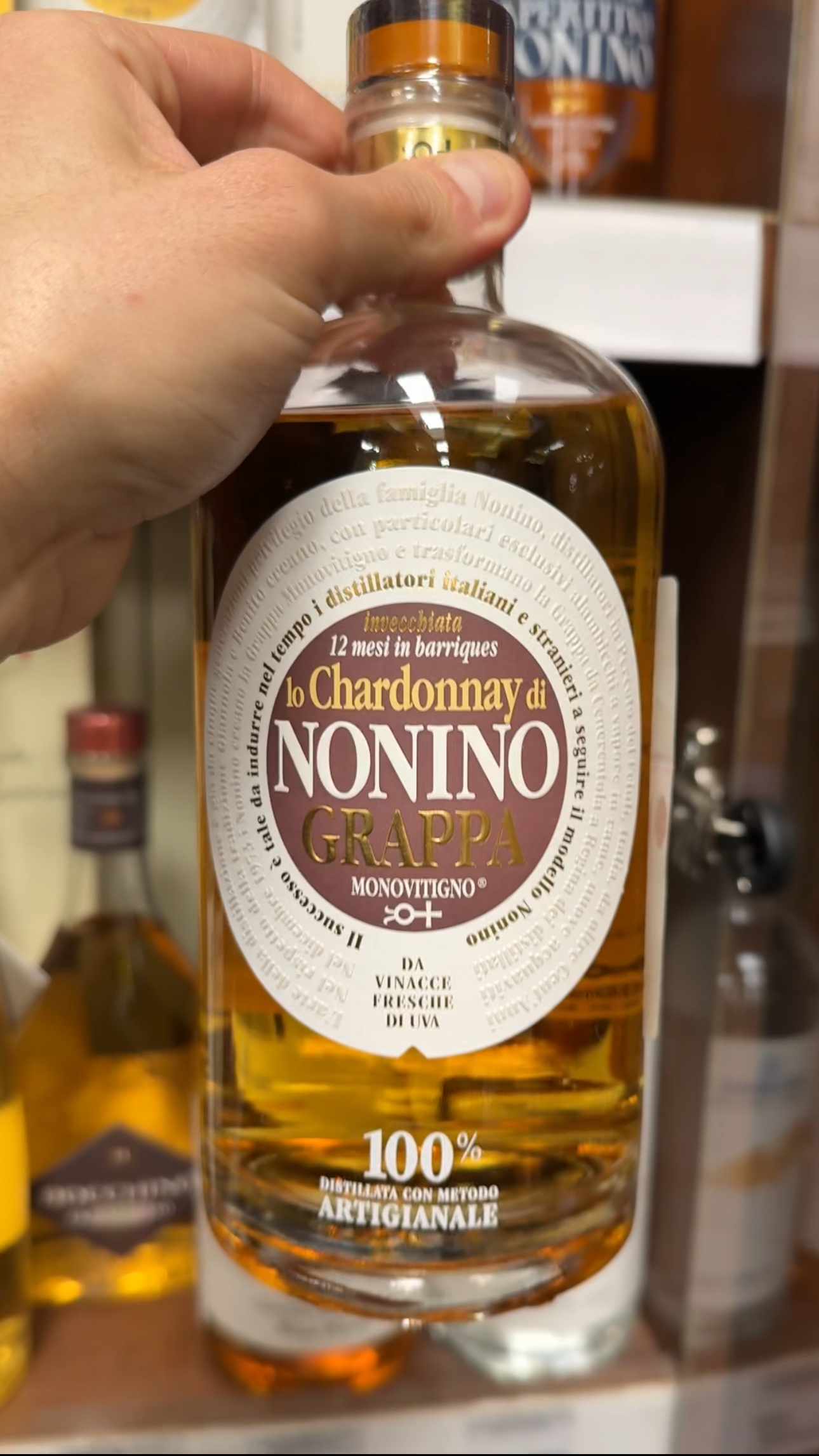 Lo Chardonnay di Nonino in Barriques Monovitigno Граппа Ло Шардоне ди Нонино ин баррик Моновитиньо 0.7л в подарочной упаковке