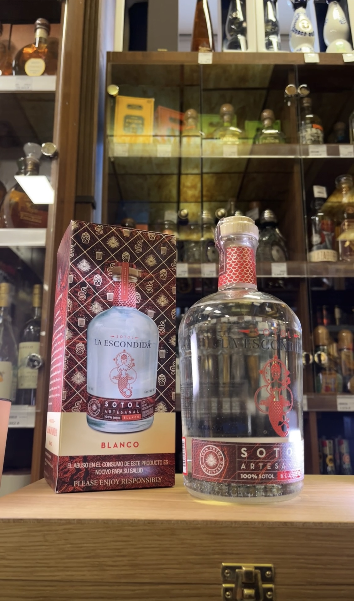 Grand Mezcal La Escondida Sotol Текила Гранд Сотол Ла Эскондида 100% Сотол 0.7л в подарочной упаковке