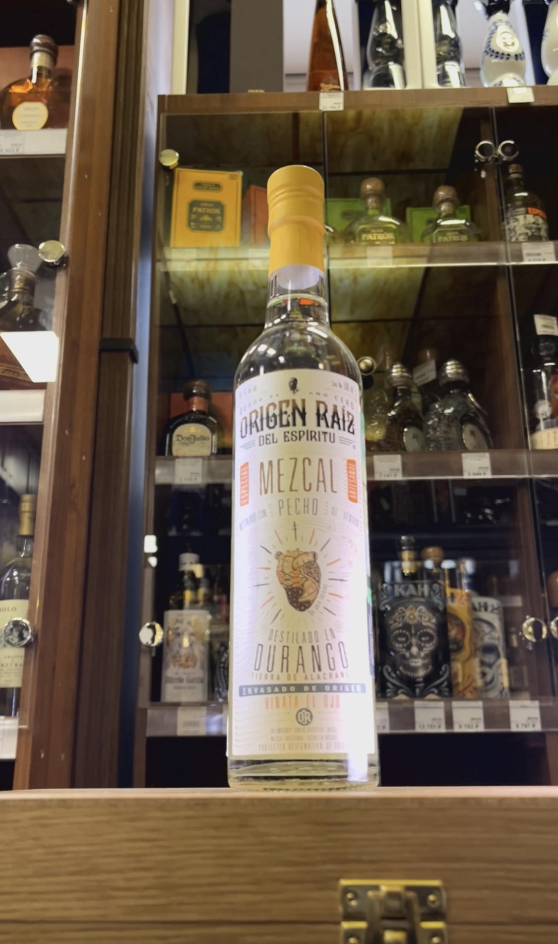 Origen Raiz del Espiritu Mezcal Pecho Мескаль Орихен Райз Дель Эспириту Мескаль Печо 0.5л