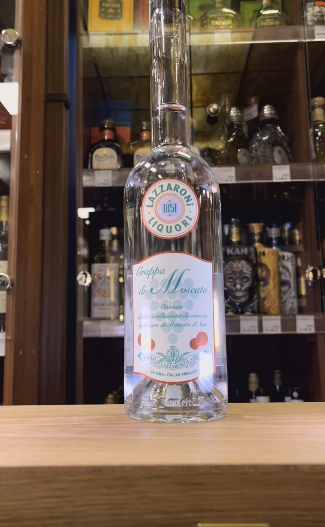 Lazzaroni La Grappa di Moscato Граппа Лаццарони ди Москато 0.5л