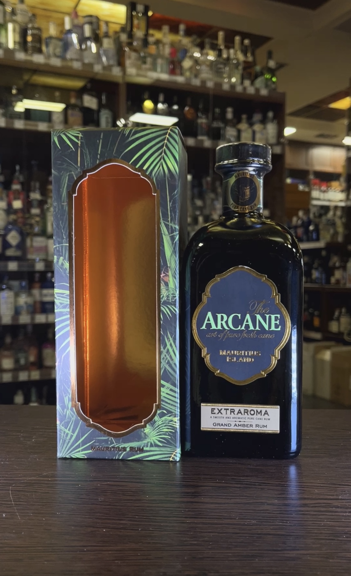 Rum Arcane Extraroma 12 years Ром Аркан Экстрарома 12 лет 0.7л в подарочной упаковке