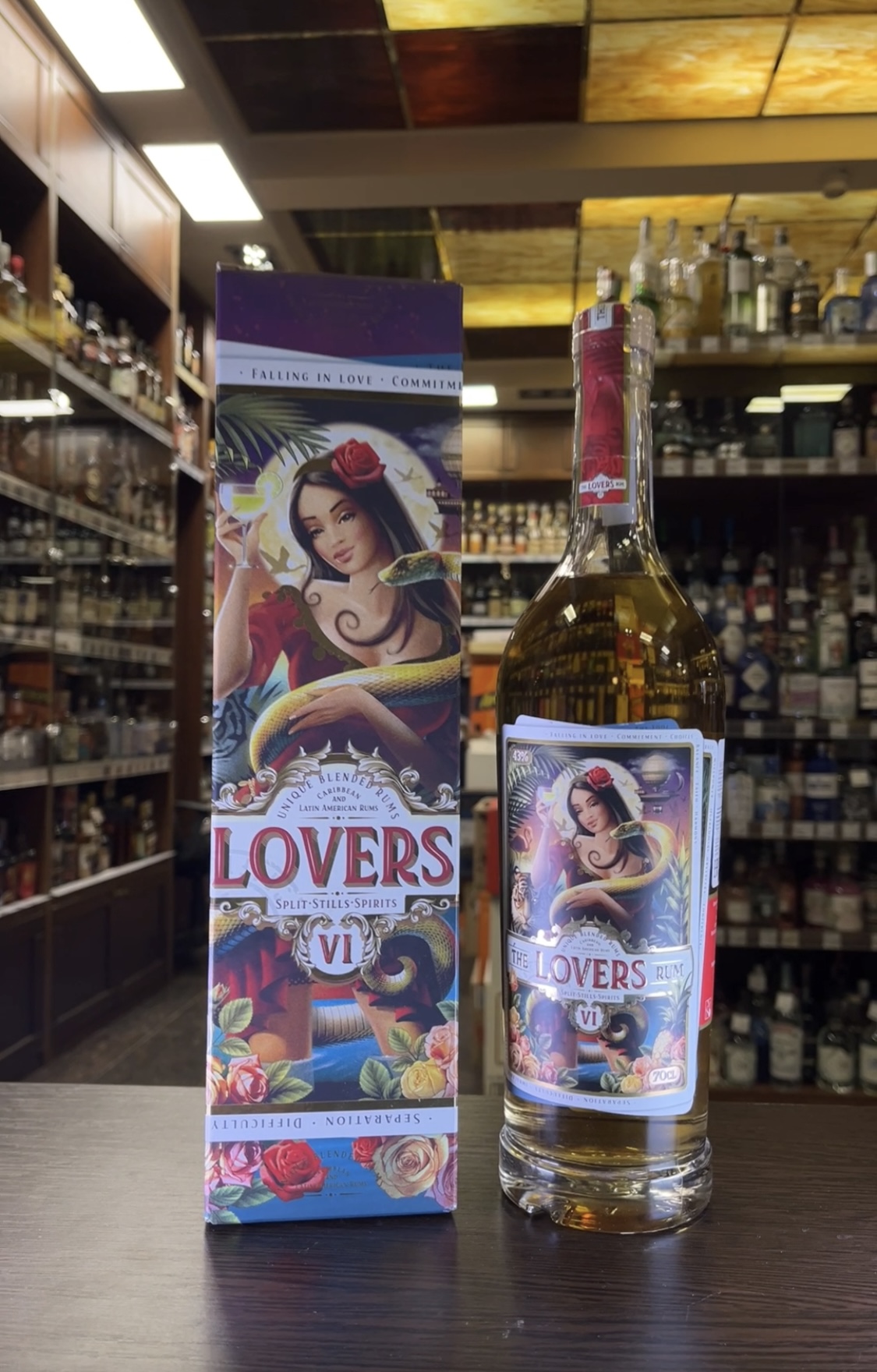 The Lovers Ром Лаверс 0.7л в подарочной упаковке