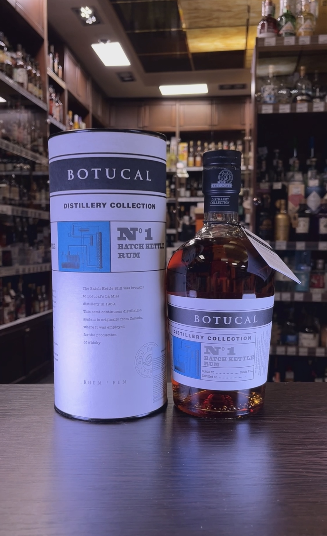 Botucal №1 Batch Kettle Distillery Collection Ром Ботукал №1 Батч Кетл Коллекшн Дистиллерии 0.7л в подарочной тубе