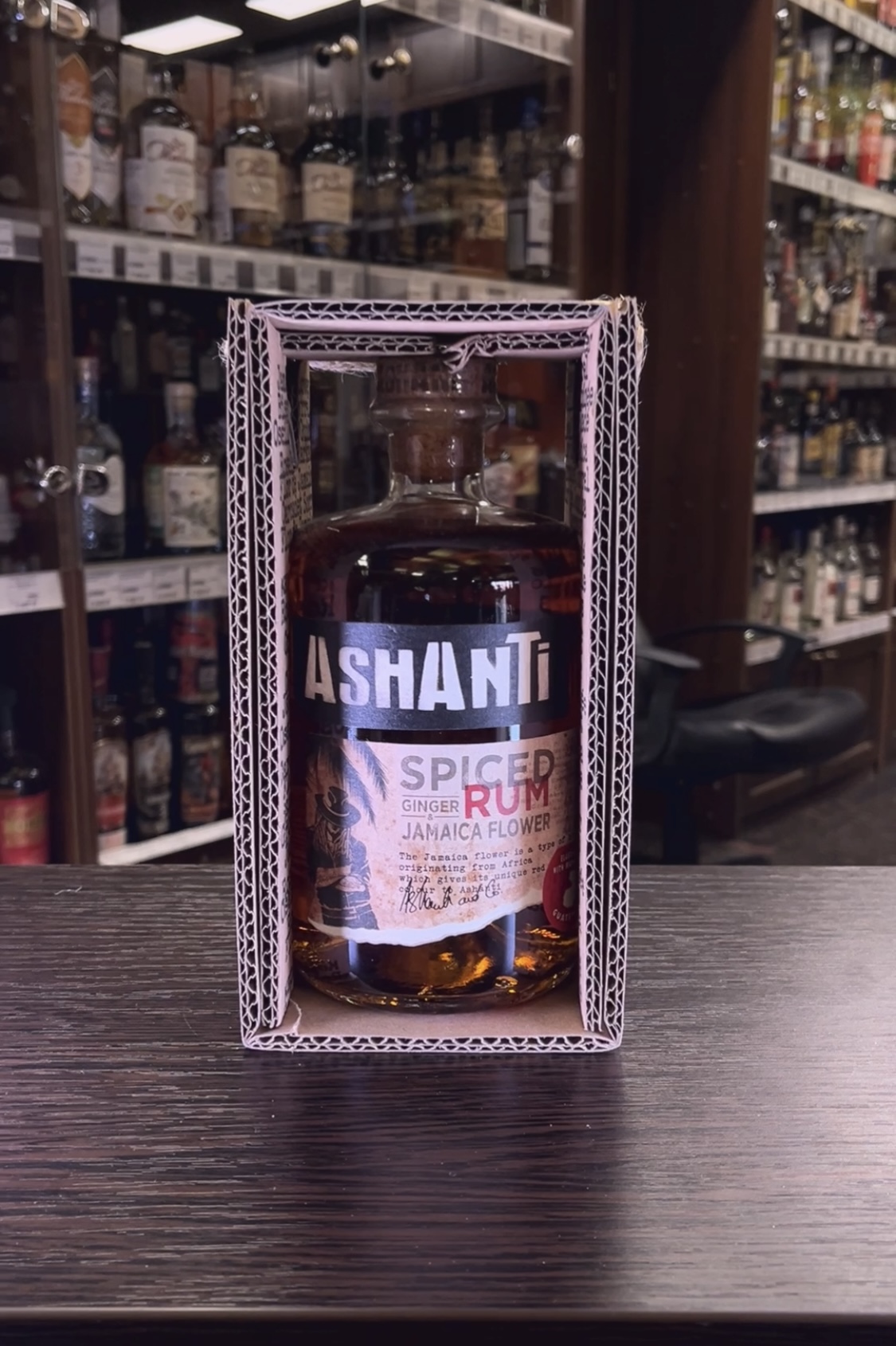 Ashanti Spiced Rum Ром Ашанти Спайсд 0.7л в подарочной упаковке