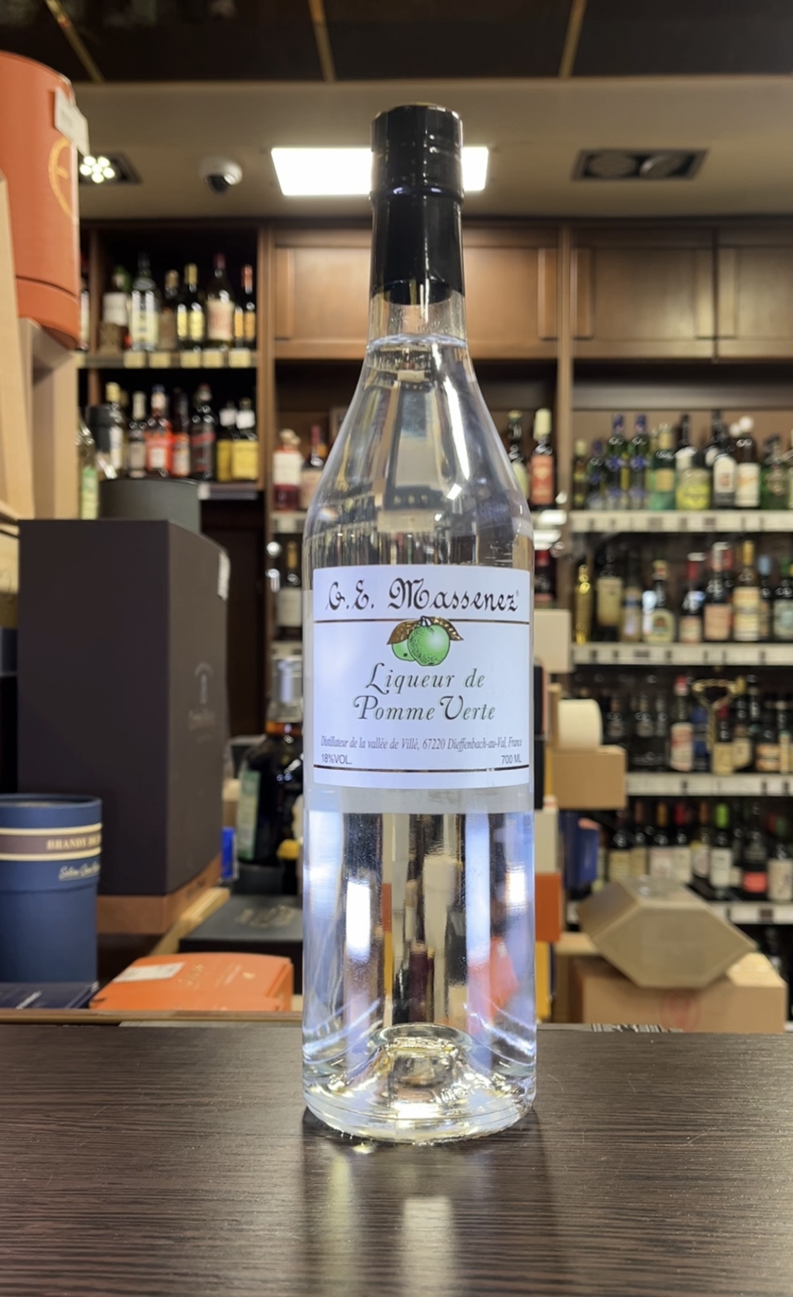 Massenez Liqueur De Pomme Verte Ликер Массене Зелёное Яблоко 0.7л