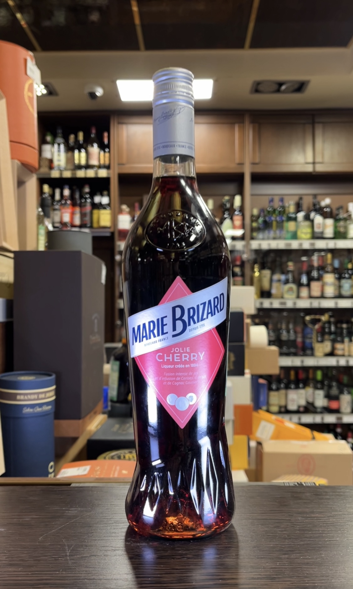 Marie Brizard Cherry Brandy Ликер Мари Бризар Вишня на коньяке 