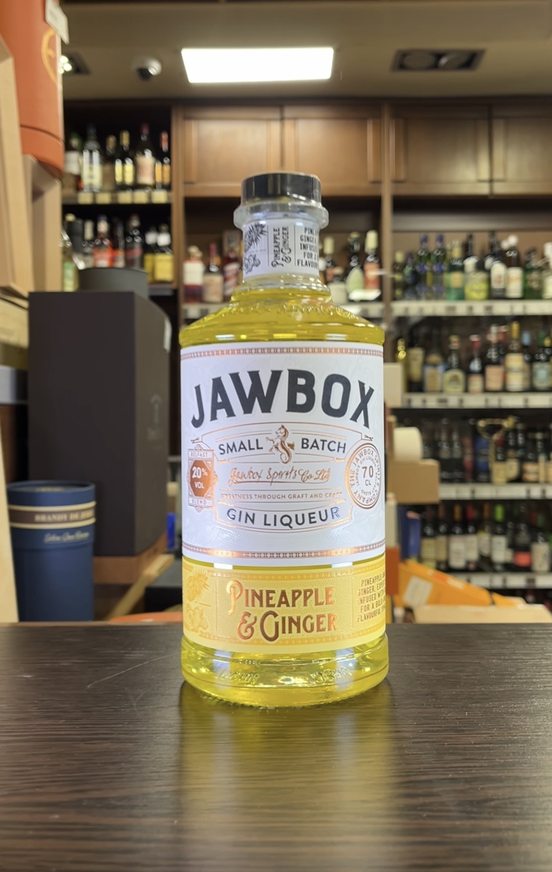 Jawbox Pineapple Ginger Ликер Джоубокс Пайнэпл Джинджер 0.7л