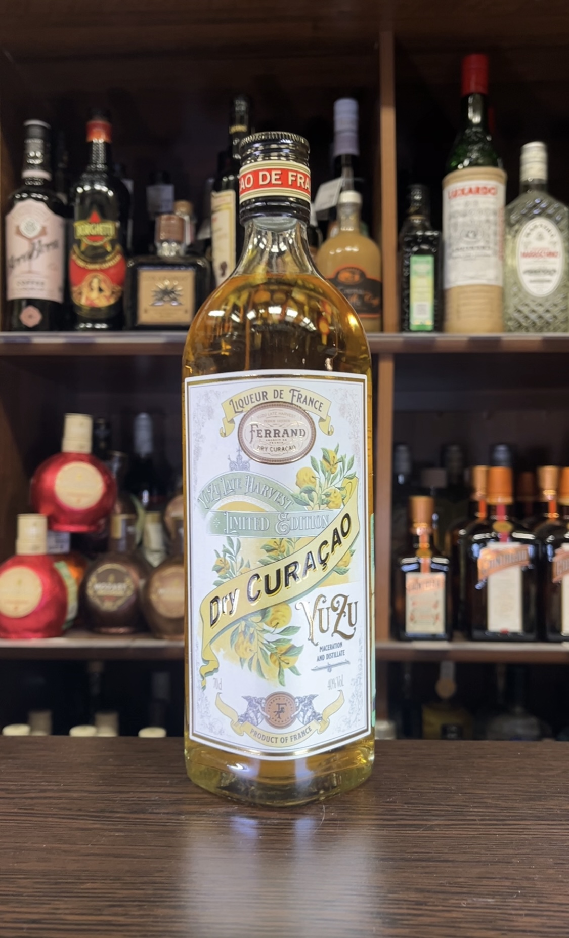 Liquer Curacao Pierre Ferrand Yuzu Ликер Кюрасао Пьер Ферран Юдзу 0.7л