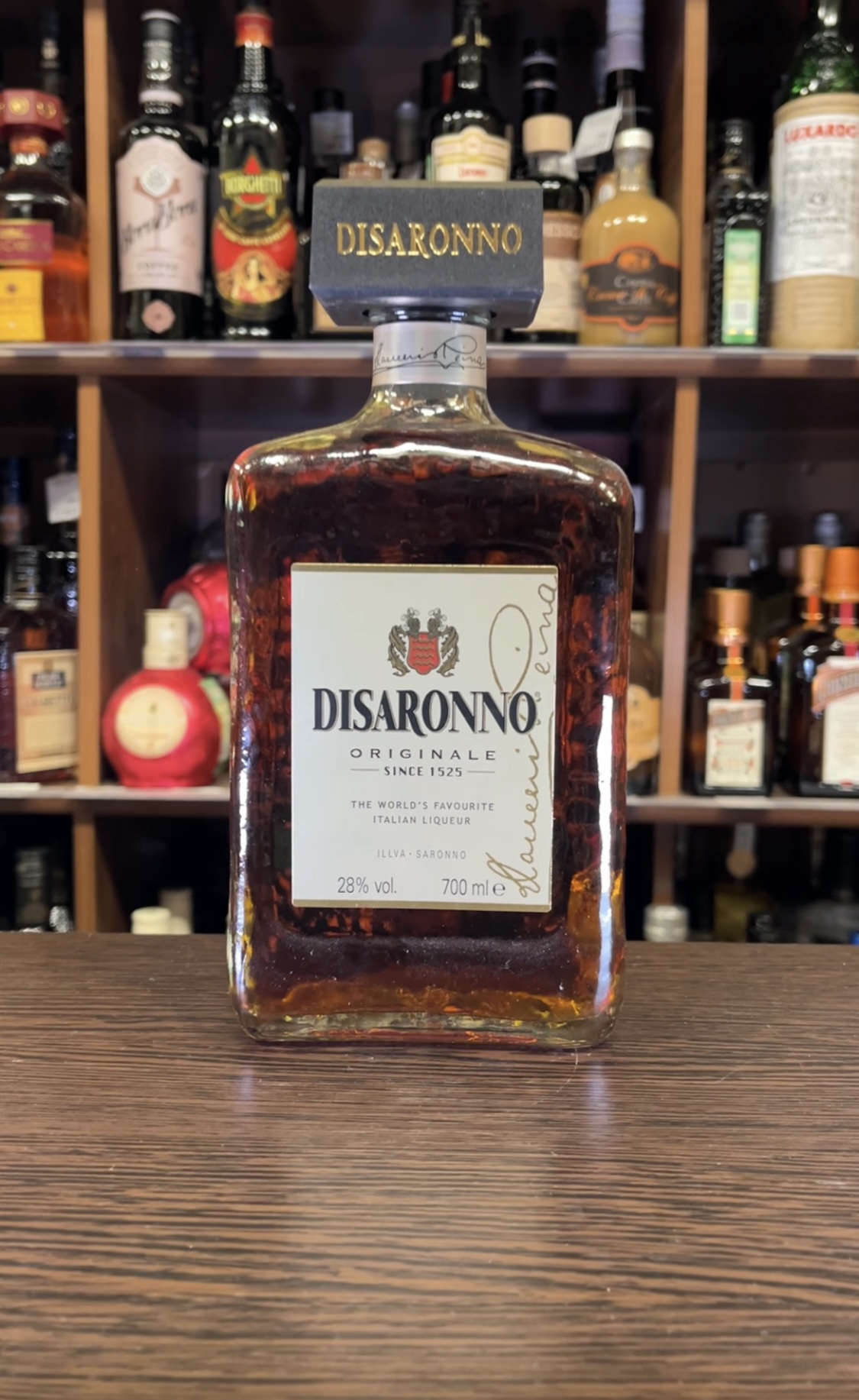 Disaronno Ликер Дисаронно Амаретто 0.7л