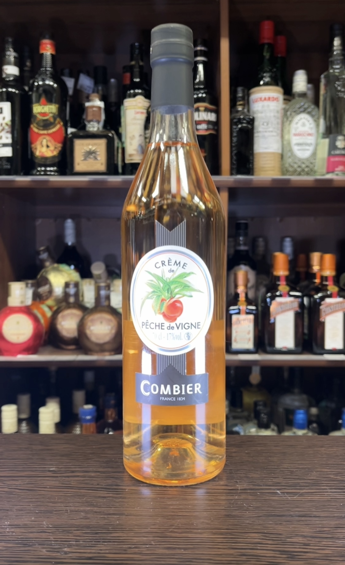 Combier Creme de Peche de Vigne Крем ликер Крем де Пешь де Винь 0.7л