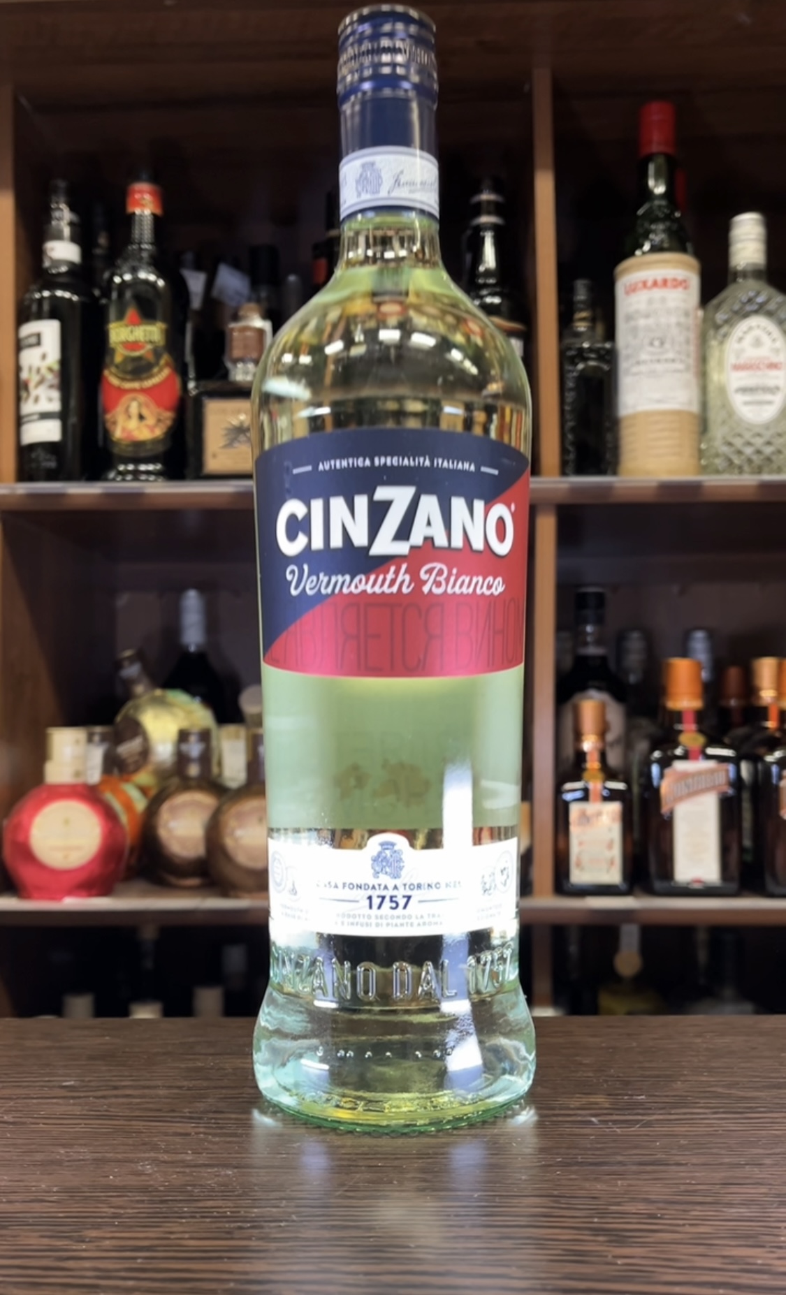 Cinzano Bianco Вермут Чинзано Бьянко 1л