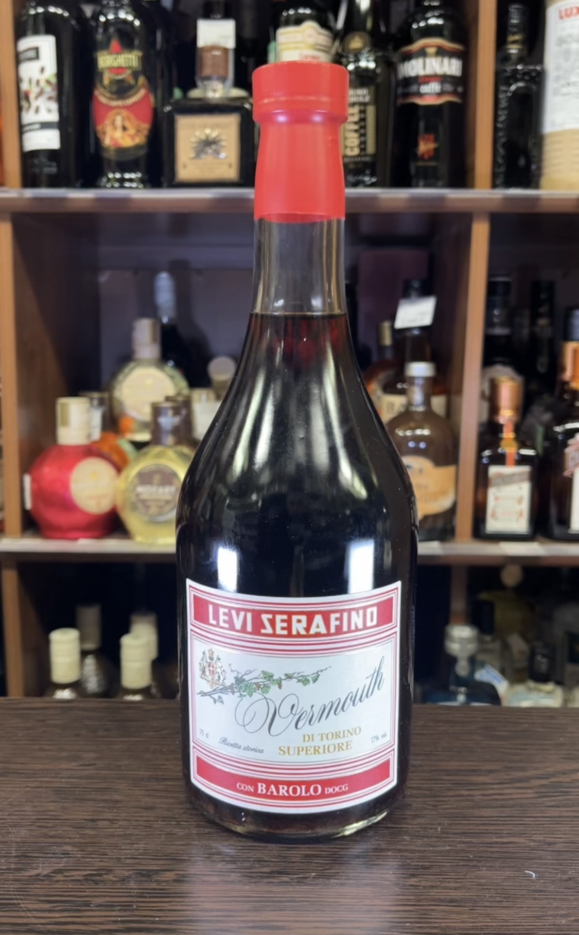Vermouth di Torino Superiore Barolo Вермут Пьемонт Ди Торино Супериоре Бароло 0.75л