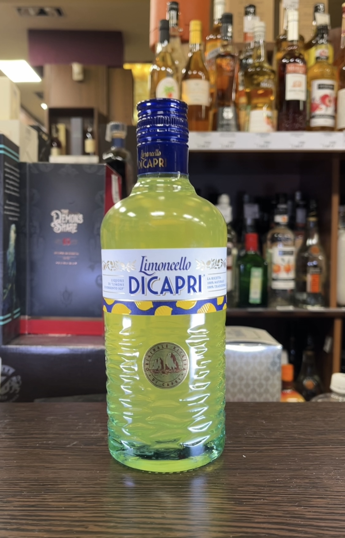 Limoncello di Capri Лимончелло ди Капри 0.5л