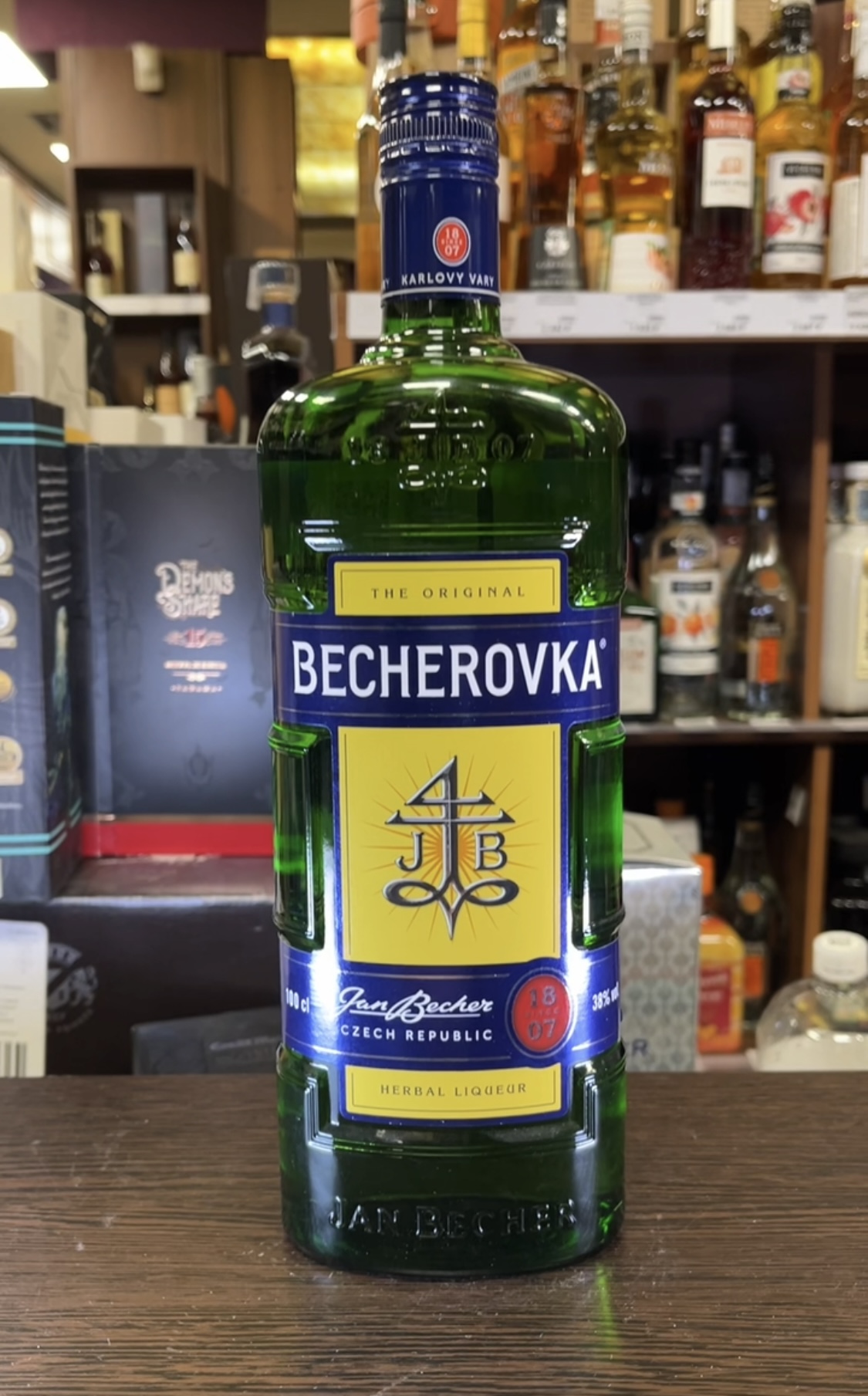Becherovka Ликер Бехеровка 1л