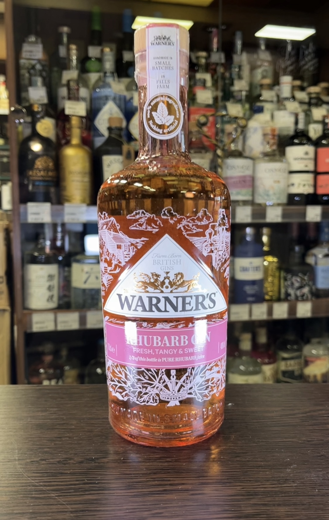 Warners Rhubarb Gin Джин Уорнерс Ревеневый 0.7л