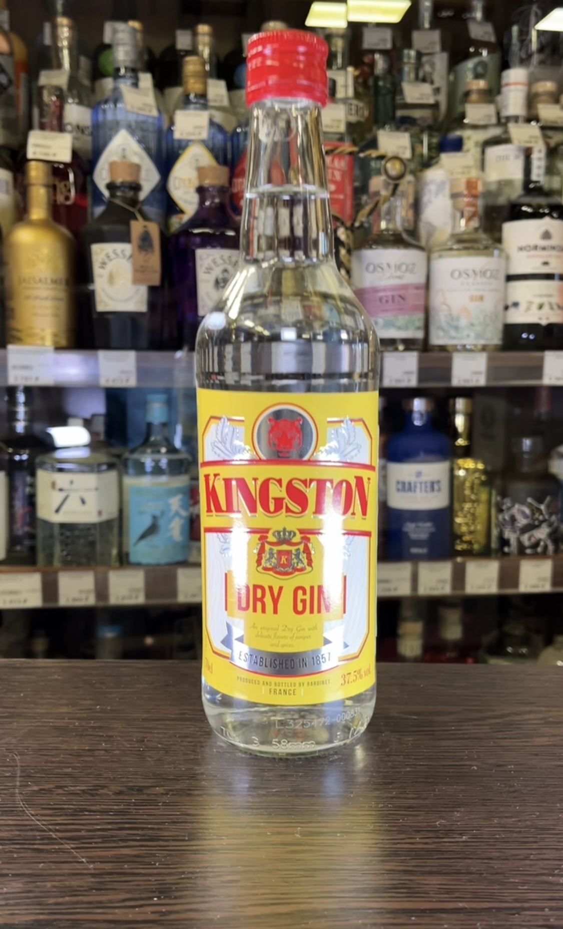Kingston Dry Gin Джин Кингстон Драй Джин 0.7л