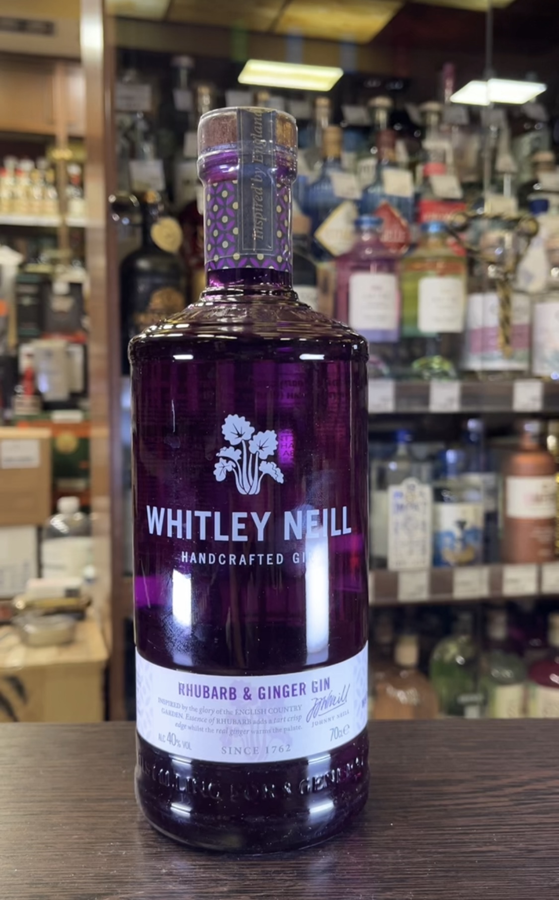 Whitley Neill Rhubarb & Ginger Джин Уитли Нейл Рубарб энд Джинджер 0.7л