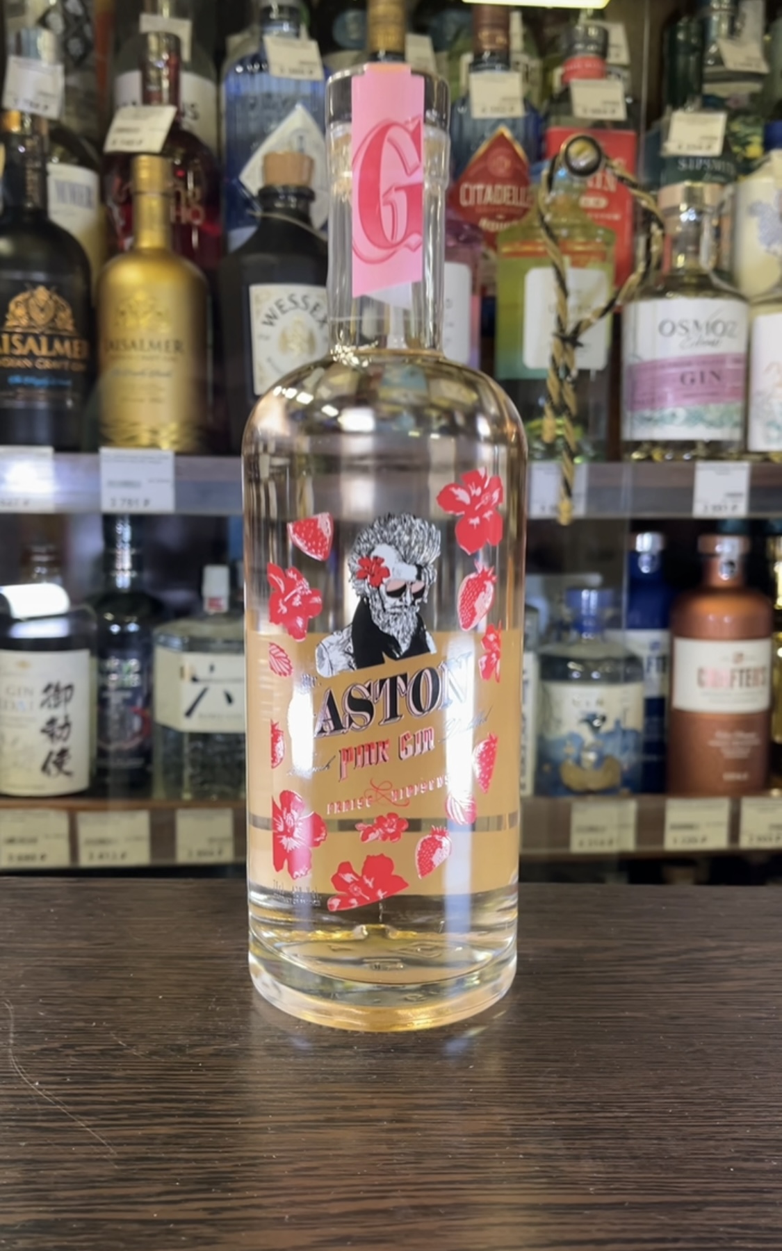 Mr Gaston Pink Gin Джин Мистер Гастон Пинк Джин 0.7л