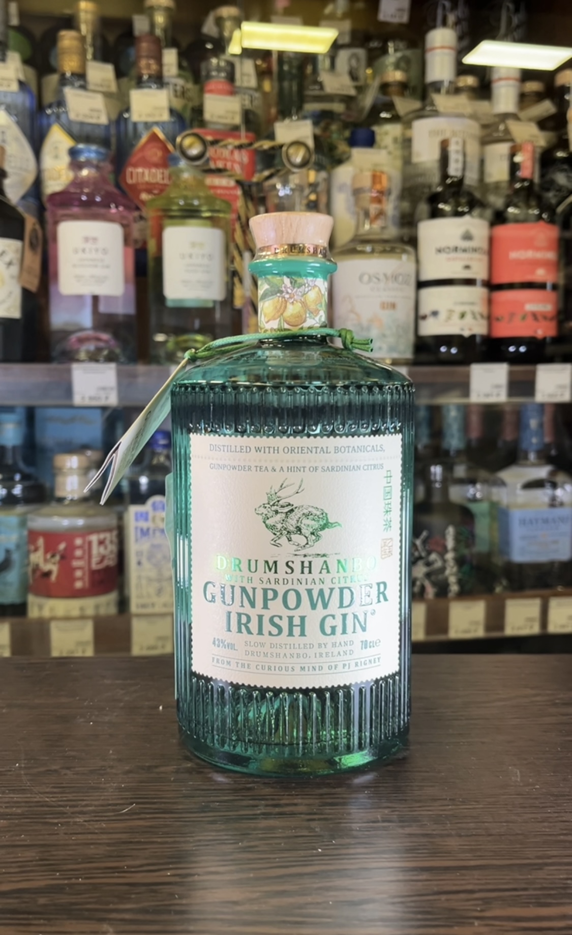 Drumshanbo Gunpowder Irish Gin Sardinian Citrus Gin Джин Драмшанбо Ганпаудер Айриш Джин Сардиниан Сайтрус Джин 0.7л