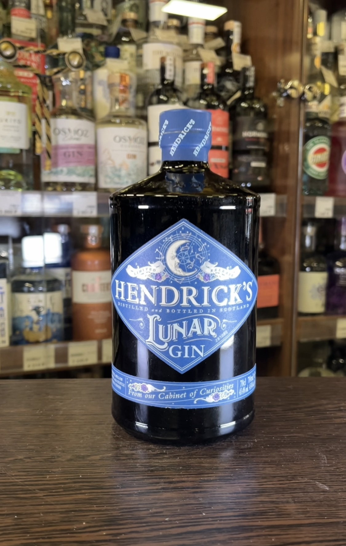 Hendricks Lunar Джин Хендрикс Лунар 0.7л