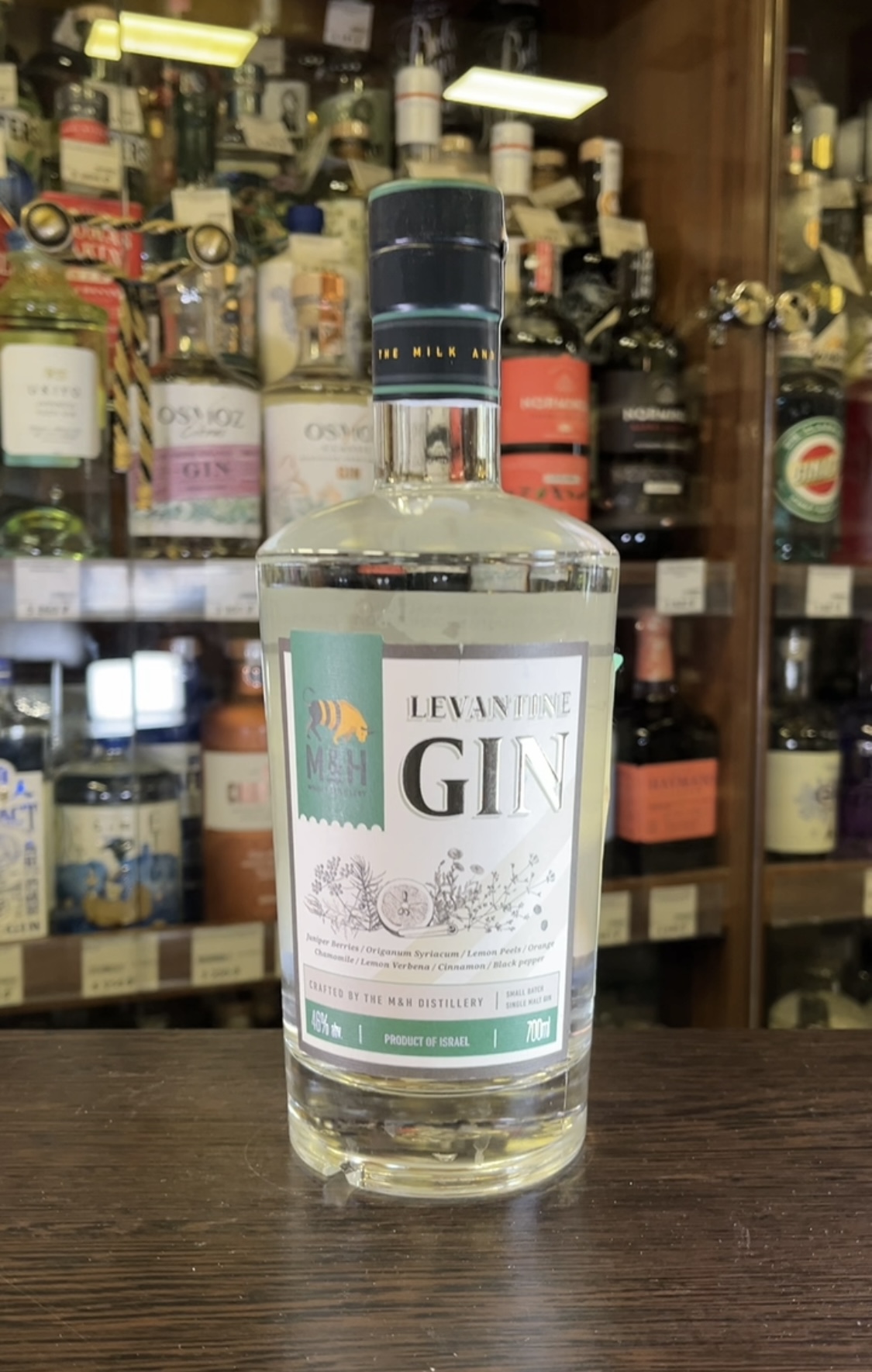 M & H Levantine Single Malt Gin Джин Эм энд Эйч Левантин Сингл Молт Джин 0.7л