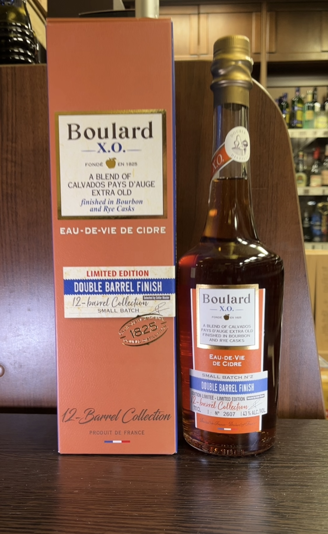 Boulard XO Double Barrel Finish Pays d Auge AOC Кальвадос Пэи д Ож Булар ХО Дабл Баррель Финиш 0.7л в подарочной упаковке