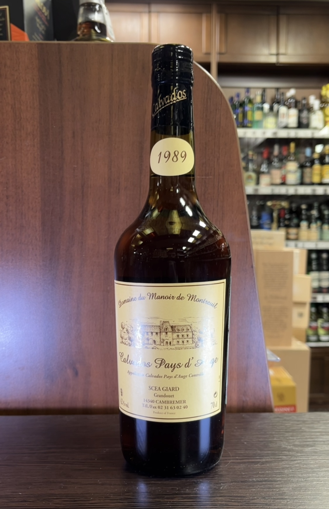 Domaine du Manoir du Montreuil Calvados Pays dAuge 1989 Кальвадос Домен дю Мануар де Монтрей Кальвадос Пэи дОж 1989г 0.7л