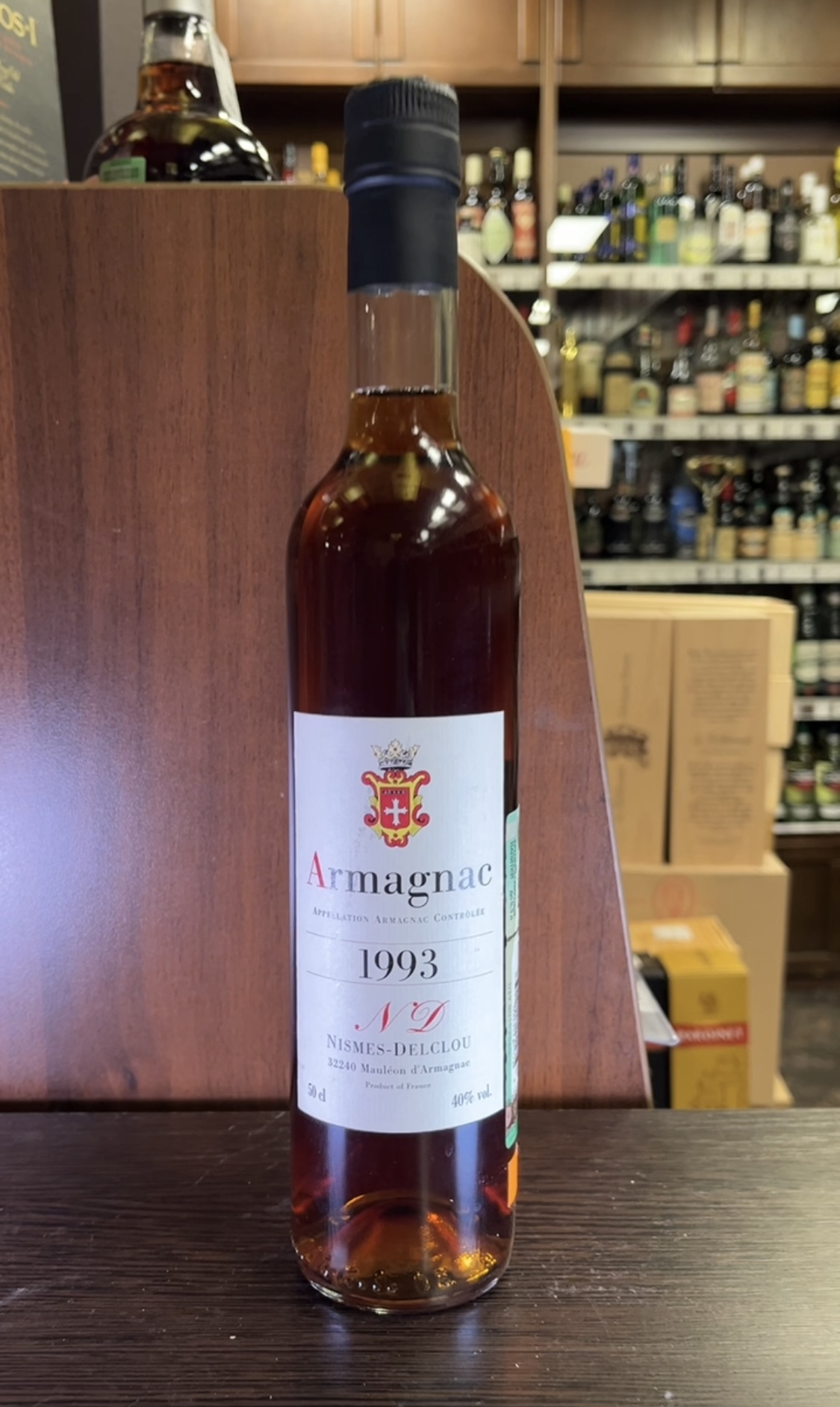 Armagnac Nismes Delclou 1993 years Арманьяк Ним Дельклу 1993г 0.5л в подарочной тубе