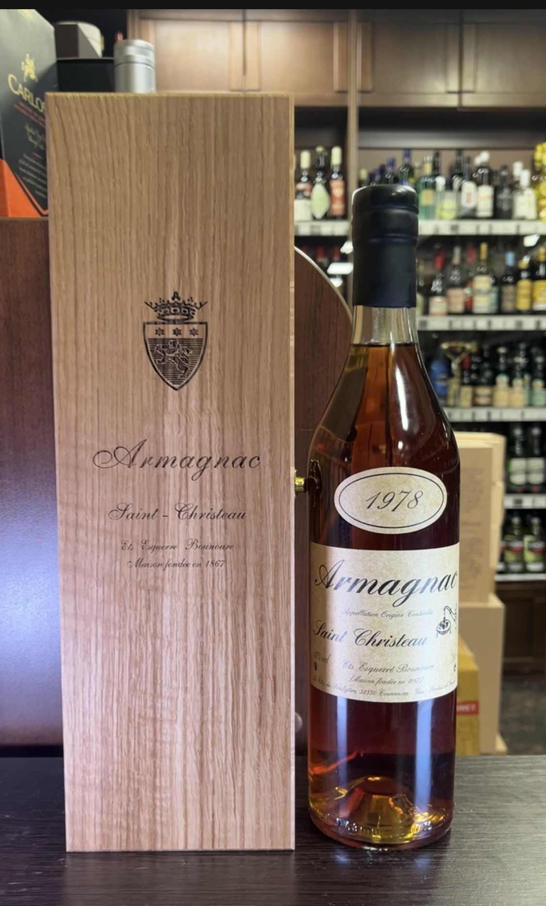Armagnac Saint Christeau Millesime 1978 years Арманьяк Сент Кристо Миллезимэ 1978 года 0.7л в деревянной упаковке