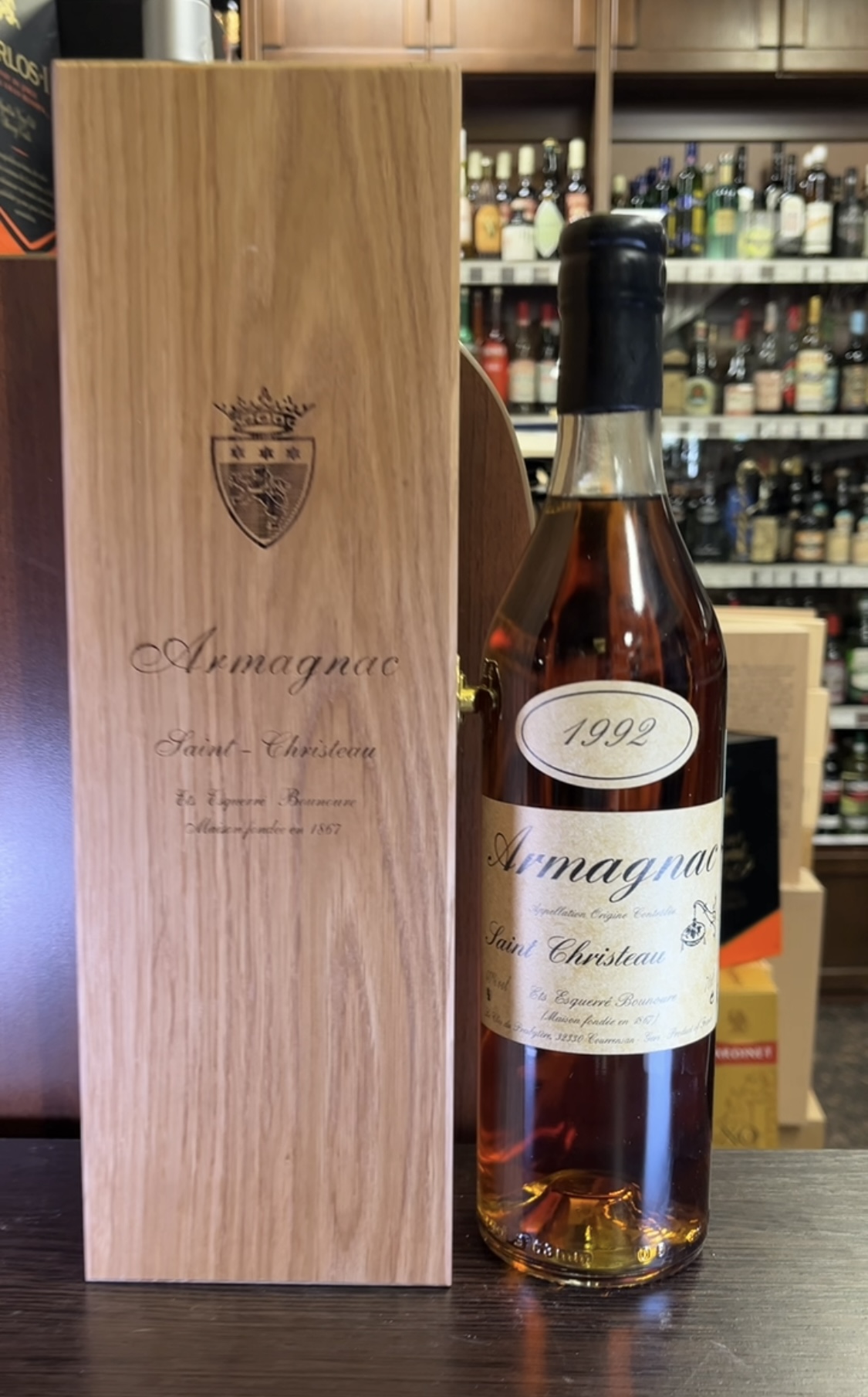 Armagnac Saint Christeau Millesime 1992 years Арманьяк Сент Кристо Миллезимэ 1992 года 0.7л в деревянной упаковке