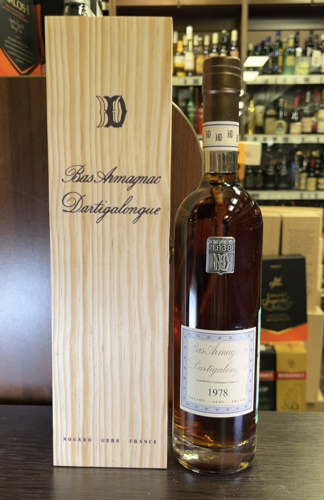 Vintage Bas Armagnac Dartigalongue 1978 years Арманьяк Винтаж Ба Арманьяк Дартигалон 1978 года 0.5л в деревянной упаковке