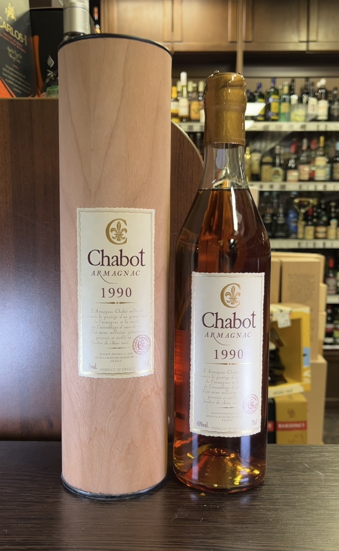 Armagnac Chabot 1990 years Арманьяк Шабо 1990г 0.7л в подарочной тубе